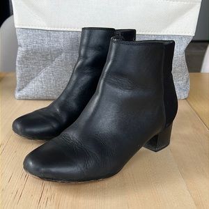 Black Clarks Ankle Boots/Booties